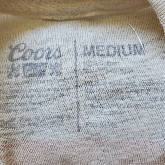 Coors Tee.  Size M - Picture 5 of 5